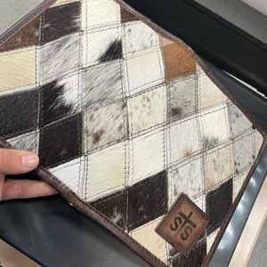 STS Diamond Cowhide Leather Wallet from buckle